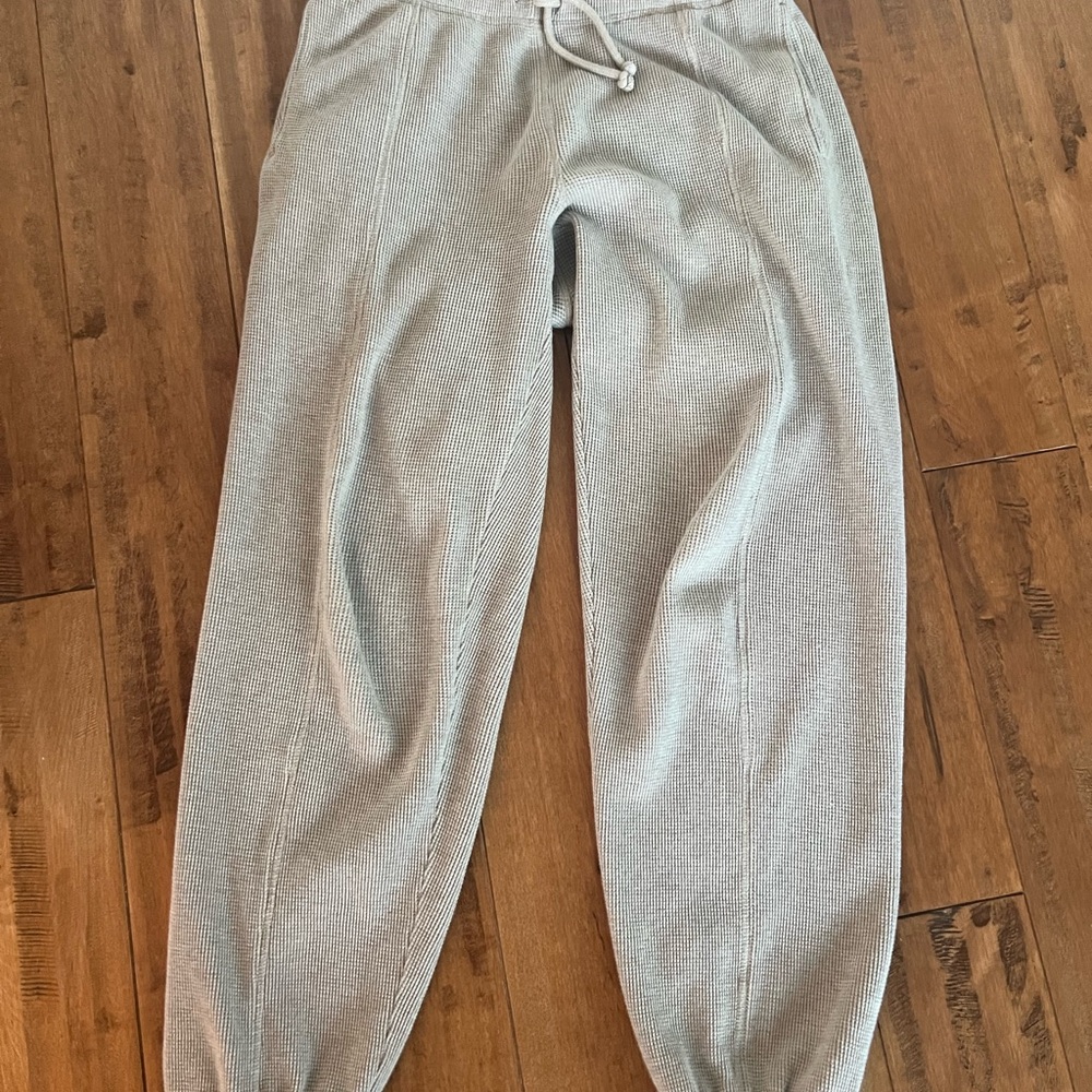 Aritzia waffle Gray Jogger Pants